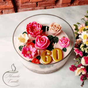 Świeca sojowa urodzinowa - różowe kwiaty